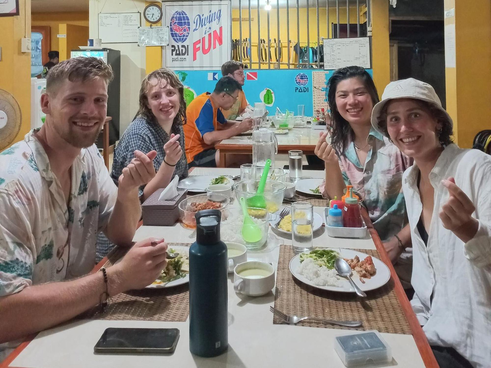 4 Sisters Divers Bunaken Zewnętrze zdjęcie